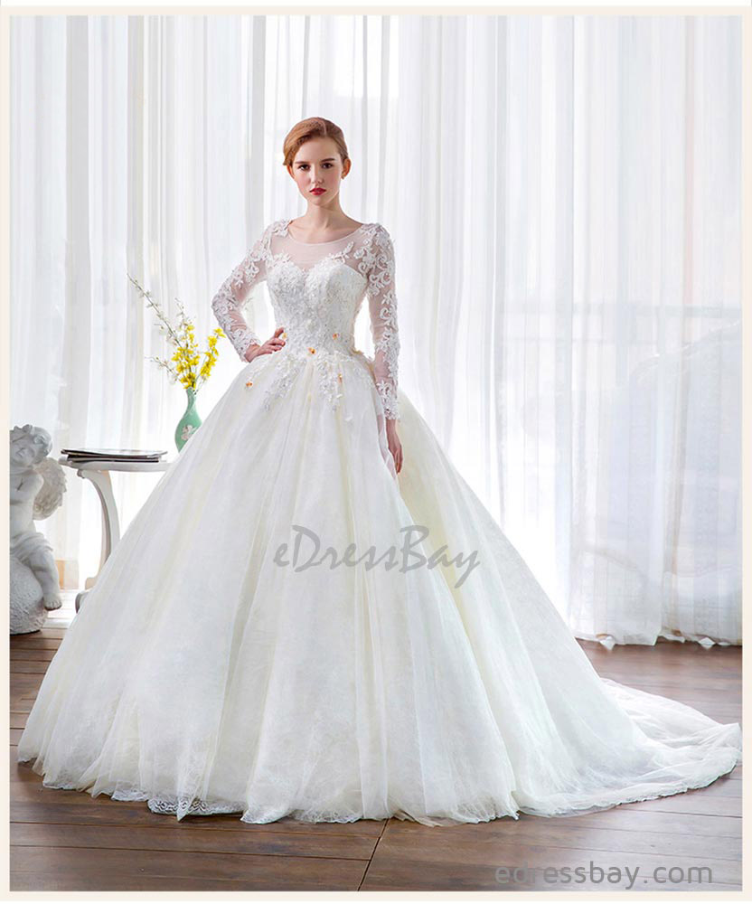 edressbaycom's tweet photo. What do you think about? Dresses? Wedding Dresses? Evening Dresses? Bridal Dresses？Bridesmaid Dresses? Prom Dresses? Party Dresses……😀😀😀 
Here: https://t.co/uRcd9bn91k https://t.co/FovNpCjmpf