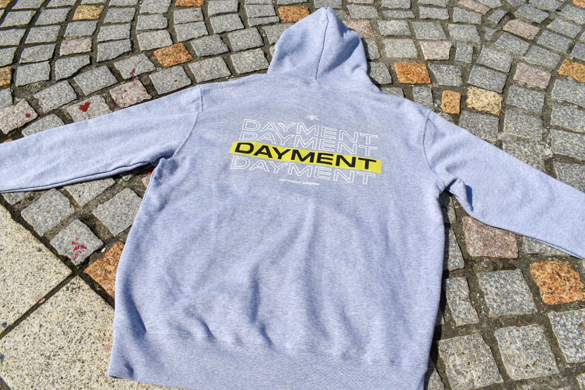 DaymentDesign's tweet photo. 【Dayment VK Hoodie】本日から発売致します！！

-￥4,980(税込)＋送料

ご購入はこちらから↓
https://t.co/Mh4YxK67Xp

その他商品のご購入はこちらから(デイメントショップホームページ)↓
https://t.co/eOTz3bOYFq https://t.co/O8ROjBoIIn