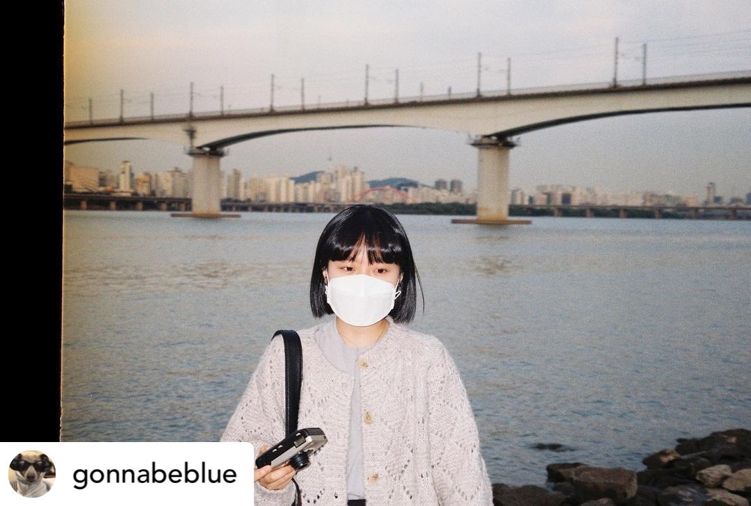 kongfilmjapan's tweet photo. 👾Ricoh myport 310 super (1790฿)👾สีเทาเกร๋ๆ 

ต้องมีเเล้วป่ะ Auto เลนส์ซูมระยะ (ระยะดี)-ถ่ายบุคคลในที่แสงน้อย ถ่ายภาพต่อเนื่อง-Panorama-ตั้งเวลาถ่ายได้มีฟังชั่นบันทึกวันที่ลงบนแผ่นฟิล์มมีไฟช่วยโฟกัส เต็มระบบ เลนส์ใส โหมดเยอะมากคุ้มมมมม 

#กล้องฟิล์ม #กล้องฟิล์มมือสอง #film https://t.co/Iw68SCvDAy