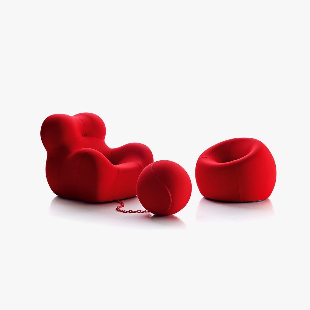 САМЫЕ ЗНАКОВЫЕ ИСТОРИЧЕСКИЕ ЭЛЕМЕНТЫ МЕБЕЛИ
THE MOST ICONIC FURNITURE DESIGNS IN HISTORY

Sometimes, a piece of furniture comes along and changes everything around us. But what are the pieces that have not only entered our homes but our collective consciousness?

@bureau_bina