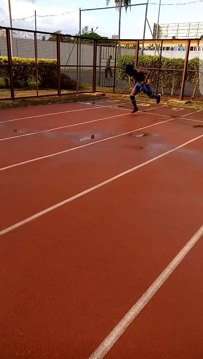 Theintro_run's tweet image. No pain no champagne 
🏃Runner don&apos;t quit, 
We fade,
We hit the wall,
We&apos;re sometimes reduce to a walk, but we keep on moving no day off❌
@usainbolt @WorldRunners @runnersworld @Pepsi_Naija @JamicanR