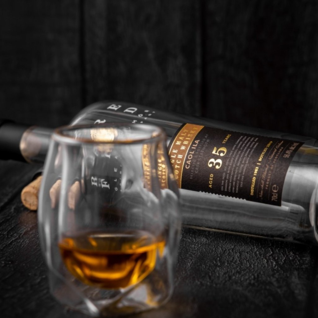 GoldenDropsDK's tweet photo. WHISKY * RHUM * GIN * ARMAGNAC 
EXCLUSIVE SELECTION!

RIGHT NOW AN OPPORTUNITY TO TRY SOME DIFFERENT GOLDEN DROPS.
SAVE 15% ALL SAMPLES 🥃

#whisky #singlemalt #singlebarrel #malt #singlecask #caskstrength #cask #limited #enjoy #exclusive #islay #caolila
#goldendropsdanmark https://t.co/haPm14NTN9