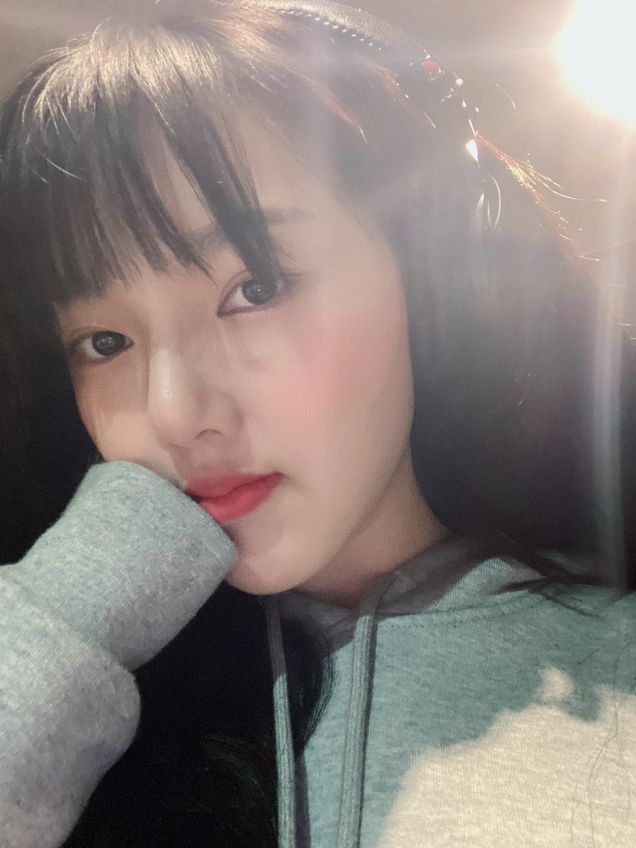 유나 인사이드 tweet media