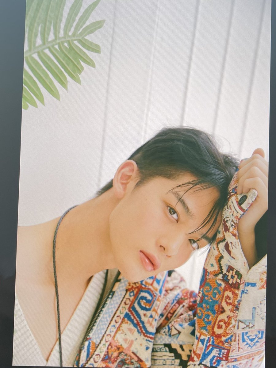 zinyeongbae's tweet photo. take a look at my The Star Magazine's photoshoot. ⭐ https://t.co/2IzbUtmcyk