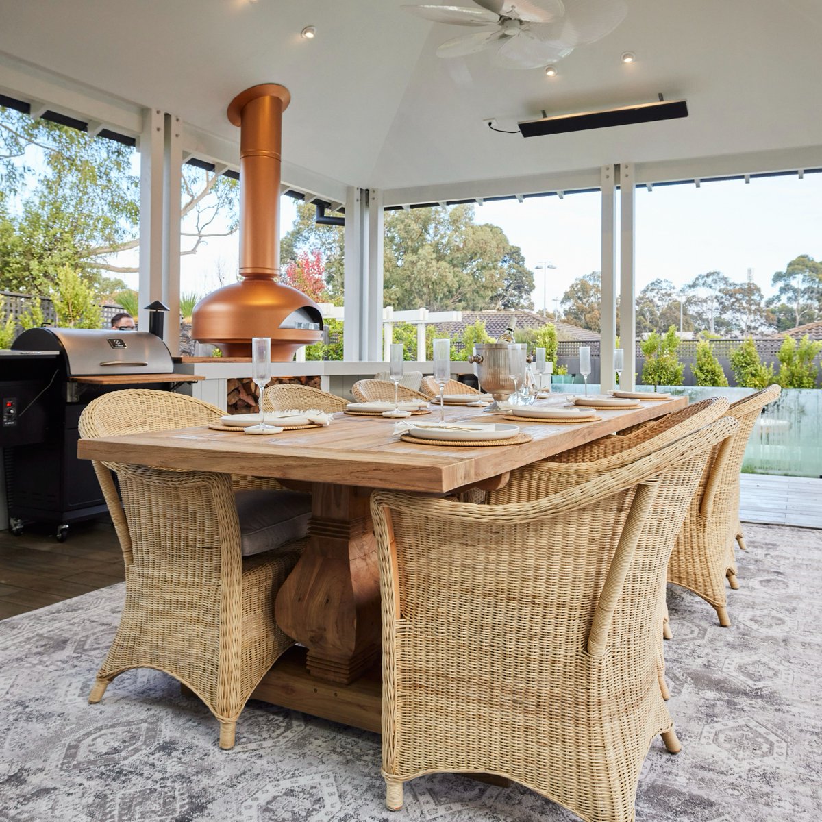SchotsHome's tweet photo. Kirsty &amp; Jesse took out the win Sunday night, revealing their jaw-dropping backyard. 😍  They also featured the second Paxton table in their home- this time the outdoor reclaimed teak version. Shop below.

https://t.co/HP1o2scysF https://t.co/kLQQelYqUK