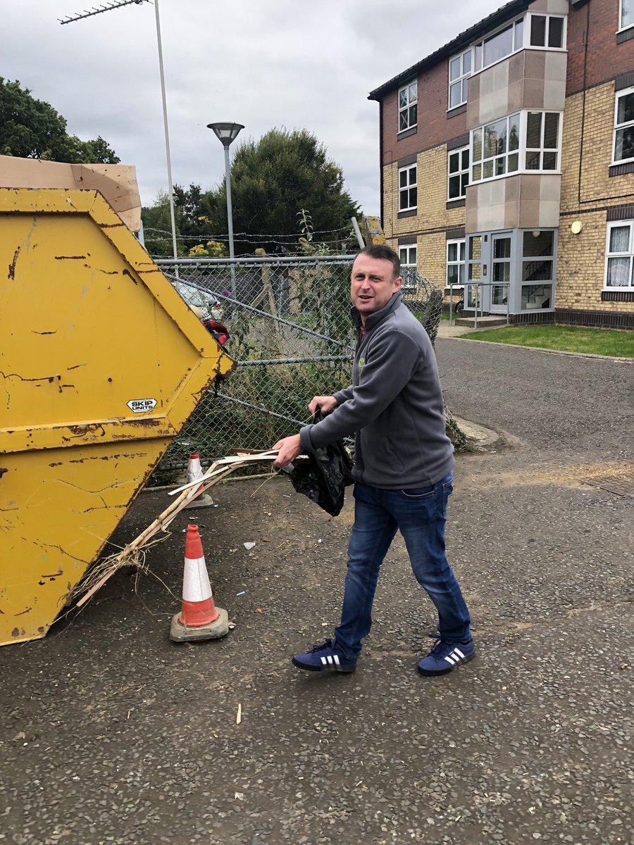 wayneP_muir's tweet photo. Even comms manager getting involved! ⁦@MuirGroupHA⁩ https://t.co/TDCgun8RbT