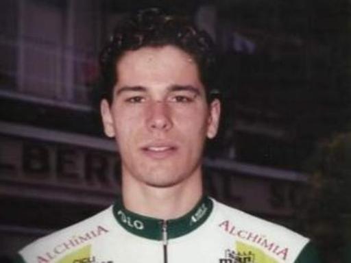 corrierebologna's tweet photo. Cento, è morto Alberto Tolomelli, il «Cipollini emiliano»: aveva 42 anni https://t.co/JnRetFNyf2 https://t.co/y8P3ASLJng
