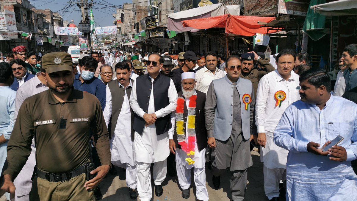 DCMBDin1's tweet photo. 12th Rabi ul Awal , MB Din 
@GovtofPunjabPK 
@CommissionerGu3 
@MashwaniAzhar https://t.co/hpQMX9AZlL