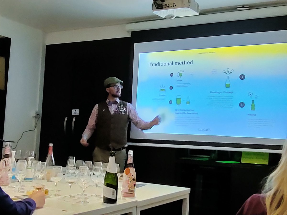 Mike Brown FWS IWS SWS🍷 (@mikeybrown90210) on Twitter photo We definitely celebrated #CavaDiscoveryWeek with <a href="/WestLondonWine/">WLWS</a> <a href="/DO_Cava/">D.O. Cava</a> <a href="/DOCavaUK/">D.O. Cava UK</a> with the always inspiring <a href="/winewithjimmy/">Jimmy Smith</a> and some brilliant wines showing the diversity and great value of #Cava We definitely celebrated #CavaDiscoveryWeek with <a href="/WestLondonWine/">WLWS</a> <a href="/DO_Cava/">D.O. Cava</a> <a href="/DOCavaUK/">D.O. Cava UK</a> with the always inspiring <a href="/winewithjimmy/">Jimmy Smith</a> and some brilliant wines showing the diversity and great value of #Cava