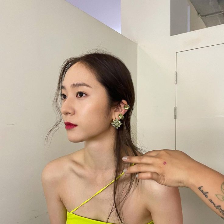 yaelahh27's tweet photo. Hallo, mau mutualan?
Fambest ? Dm

#roleplayer #roleplayeraccount #roleplayerindo https://t.co/TZhEJrLFkK