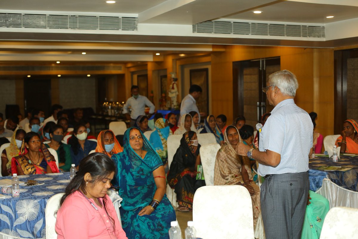 TqCert's tweet photo. Voluntary Certification Scheme for Medicinal Plant Produce (VCSMPP) workshop at Bilaspur. P. S. Naidu from TQ Cert presented about this scheme. https://t.co/fhF4T6VUfd