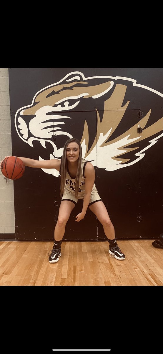 FerrellKadee's tweet photo. After lots of thought and prayer, I am excited to say that I will be continuing my academic and athletic career at Bryan College! I thank God for this opportunity, and I can’t wait to see what my future holds at Bryan @BCCoachLawhon @bryan_wbb https://t.co/u8p4Z53XBD