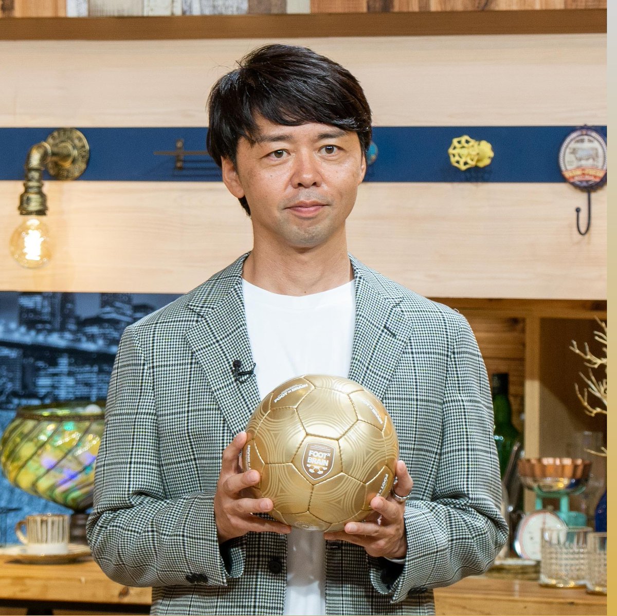 foot_brain's tweet photo. 大事な試合や大会に向けてピークを持っていく“ピーキング”について元U-21日本代表の #金古聖司 さん、株式会社ユーフォリアCEOの #宮田誠 さんと一緒に考えていきます⚽
感覚ではなく可視化。新たなアプローチを紹介します👀

#FOOTBRAIN
#テレビ東京 #毎週土曜 #24時20分 https://t.co/HDHCkB7x4K
