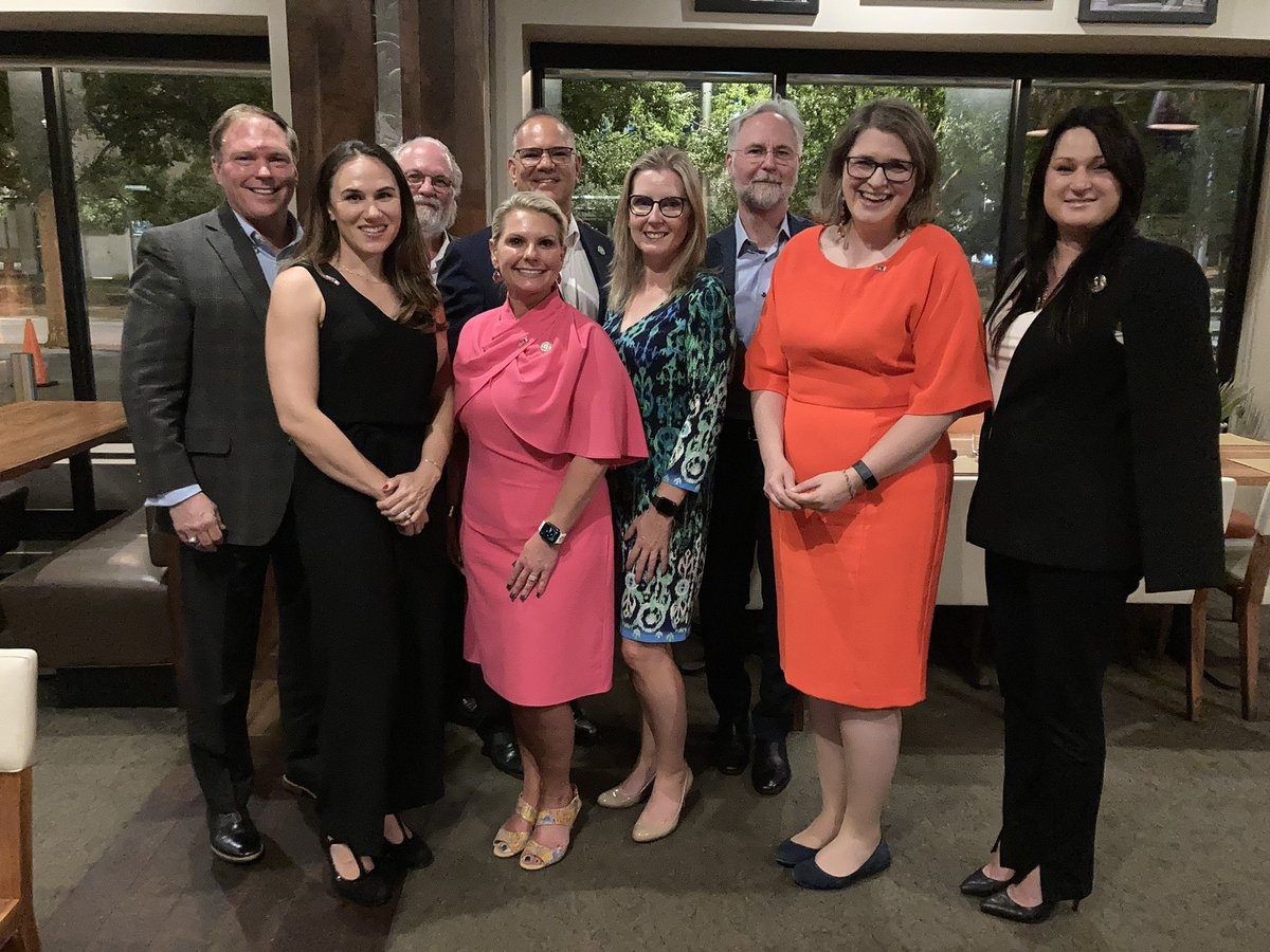 Sara Hill tweet media