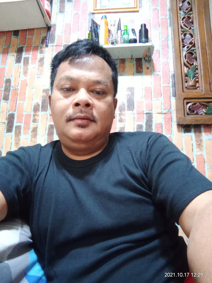 PCawang's tweet photo. Terima pijet urut tradisional fullbody uotcall incall untuk yg minat silahkan hub 081385728533 mohon ijin mas bro🙏
@akangpijatjkt 
@rayhan09318703 
@masseur_hunter 
@ferlymssge12 
@DMassageJkt 
@fjr_Pijaddict 
@pijeters 
@JuraganPijat 
@Pijat_B2B 
@rifansyah1987 
@PijetPutra https://t.co/COr02cpfZm