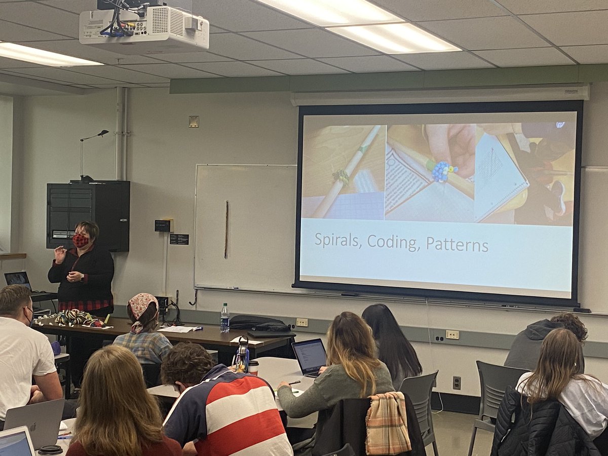 Great class tonight #EDUC440 Focus on Indigenous Storywork by Dr. Archibald. Weaving story into course work.  <a href="/UBCTeacherEd/">UBC Teacher Education</a> students had the opportunity to weave while hearing story. TY <a href="/nephie11/">nephie</a> for sharing knowledge tonight. #Resources @ubcIBEd @UBCEduc #Teachers #bced