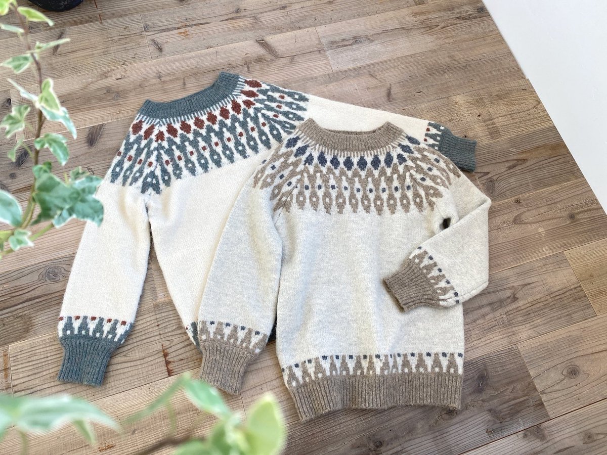 crisp_kyo's tweet photo. ＊RECOMMEND＊
2021.10.22(金) Release.

ハイネックノルディックニット
#c1k2946
(beige,gray)
￥6,930(tax in)

冬に映える、主役級ノルディックニット＊
毎年人気のノルディック編みで
ベーシックカラーをベースとした色展開です！
トレンドのオーバーサイズで、今年らしい着こなしが叶います♪ https://t.co/A3pPSV1hXI