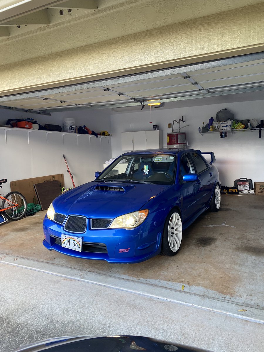 silmonee's tweet photo. My car finally got some new kicks today 🥵 https://t.co/GJq9cpfHbu