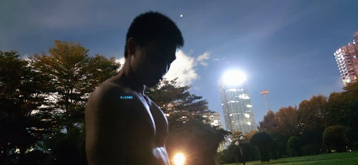 nez508's tweet photo. 🌖 https://t.co/jIVkJYVigr