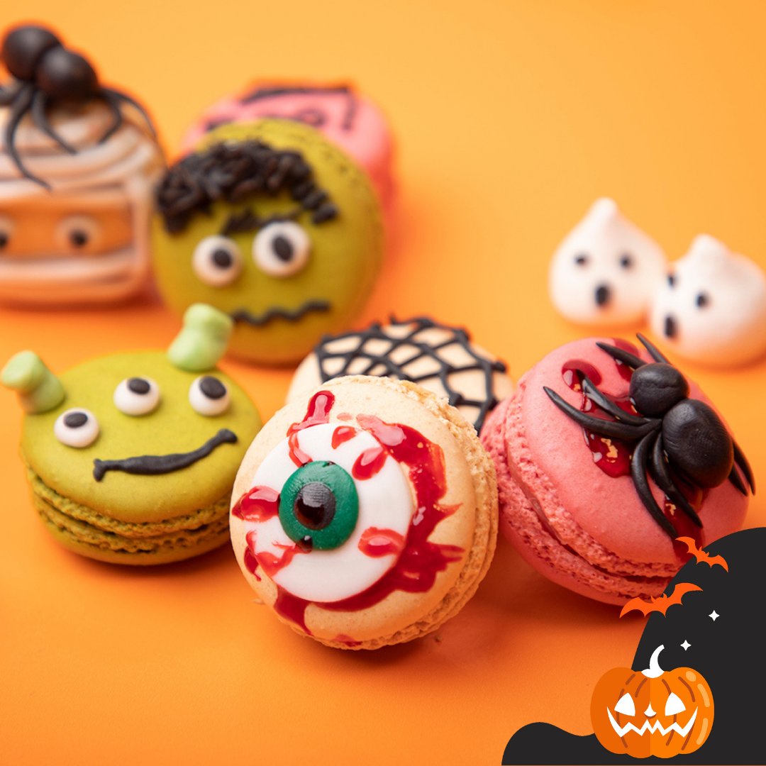 FrenchBakeryDXB's tweet photo. The witching hour is near! 🧙‍♀️
Pre order now &amp; enjoy our spookylicious Halloween sweet treats 🎃
🌐 https://t.co/HLD7bmaoUa #Halloween #Dubai #treats #macarons #frenchbakerydubai https://t.co/vijjFmaIdS