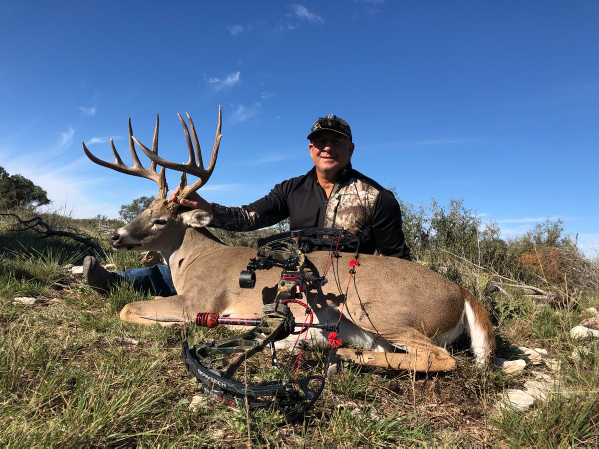 CricchioColton's tweet photo. Great weekend at the ranch me and dad kill 4 bucks 🦌 #PrecisionArchery! His was a little better than mine https://t.co/mXBBvQfh68