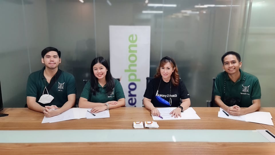 Aerophone_PH's tweet photo. Aerophone x University of San Carlos IDiscount MOA signing!
Learn more: https://t.co/u9tIP5OoZ2
#USCIDiscount #uscssc #aerophone #destinationformobiletechnology https://t.co/POLL5yRYJo