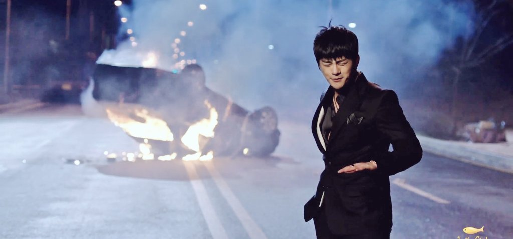 DoomSeo's tweet photo. After Seasons of the Heart, I started getting addicted to #SeoInGuk's Tease Me. It has such nice hooks, almost has an anime OST vibe to it. Not to mention its dramatic MV 😆

I looked it up and discovered that it was written by Drew Ryan Scott, the man behind #EXO's Coming Over. https://t.co/aFiVs0pxHL