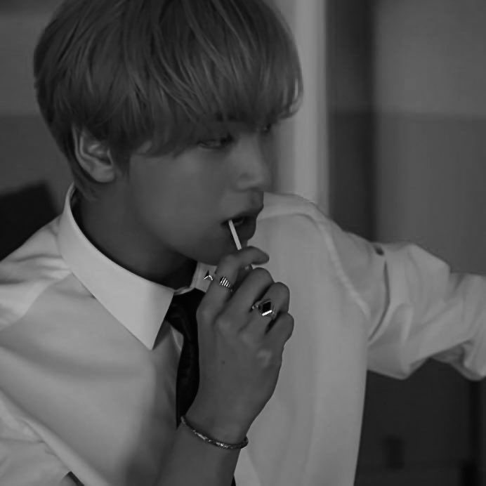 ไอ้พวกผชนะ แค่กินอมยิ้มยังขนาดนี้