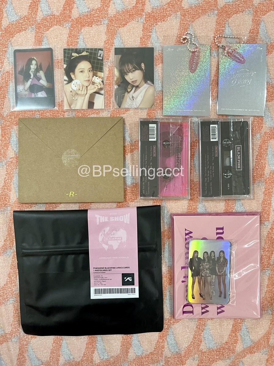 BPsellingacct's tweet photo. WTS / LFB

The Show Lyrics Card + Photocards Set- 1,500
Christmas Card Set- 1,500
Jisoo KTL- 300 or TRADE
The Album cassette- 1,000
-R- Rosé Photocards + Stickers Set- 800
Jensoo SDIE Set- 1,400

negotiable, dm me for offers

tags: Summer Diary in Everland, Kill This Love, OT4 pc https://t.co/vswbis1ubw