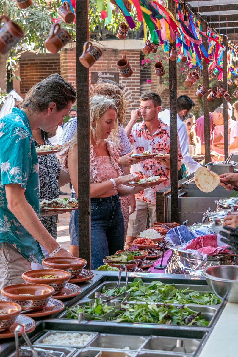 rest_los3gallos's tweet photo. Treat your guests to a tasty journey thru Mexico with our traditional Mexican kermesses.
Planner #uniquecabowedding
Contact us for more information.
#lostresgallos #mexicankermesse #mexicanfood #loscabos #travelmexico #mexicanbuffet #cabomexico #caboevents #cabowedding https://t.co/YMy1Zy2QJJ