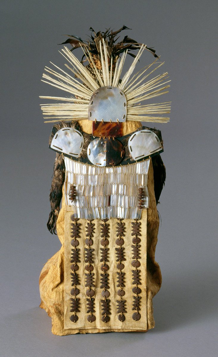 quaibranly's tweet photo. #ExpoMaroUra
👀 L'exposition "Maro ʻura. Un trésor polynésien" ouvre ses portes aujourd'hui !
✨ Elle retrace l'histoire et l'importance culturelle d'un rare fragment de ceinture des grandes chefferies des îles de la Société.
📅 Jusqu'au 9 janvier 2022
➡️ https://t.co/8e8c0iI6cn https://t.co/SAorKeHJgC