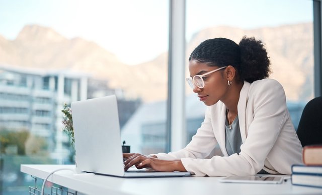 ZZexploresTech's tweet photo. “Lead by example” advice from the women in the SAP Champion &amp; Mentor Programs | SAP Blogs https://t.co/uau7jYAaGS https://t.co/ukALHos2x5