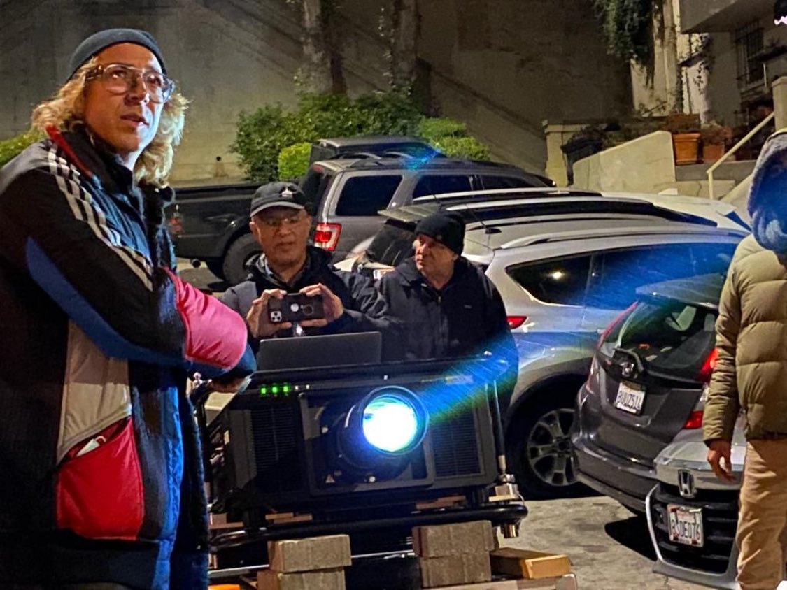 OnChainMonkey's tweet photo. Transamerica @OnChainMonkey takeover!! 🐵 Our incredible team making their magic 🪄 happen across SF to raise awareness of our community which raised funds for @Gigaconnect &amp; will raise for climate activists 🌏 at #COP26! @KiteVC will speak on this today at the @MilkenInstitute! https://t.co/ZjbyUwqGOu