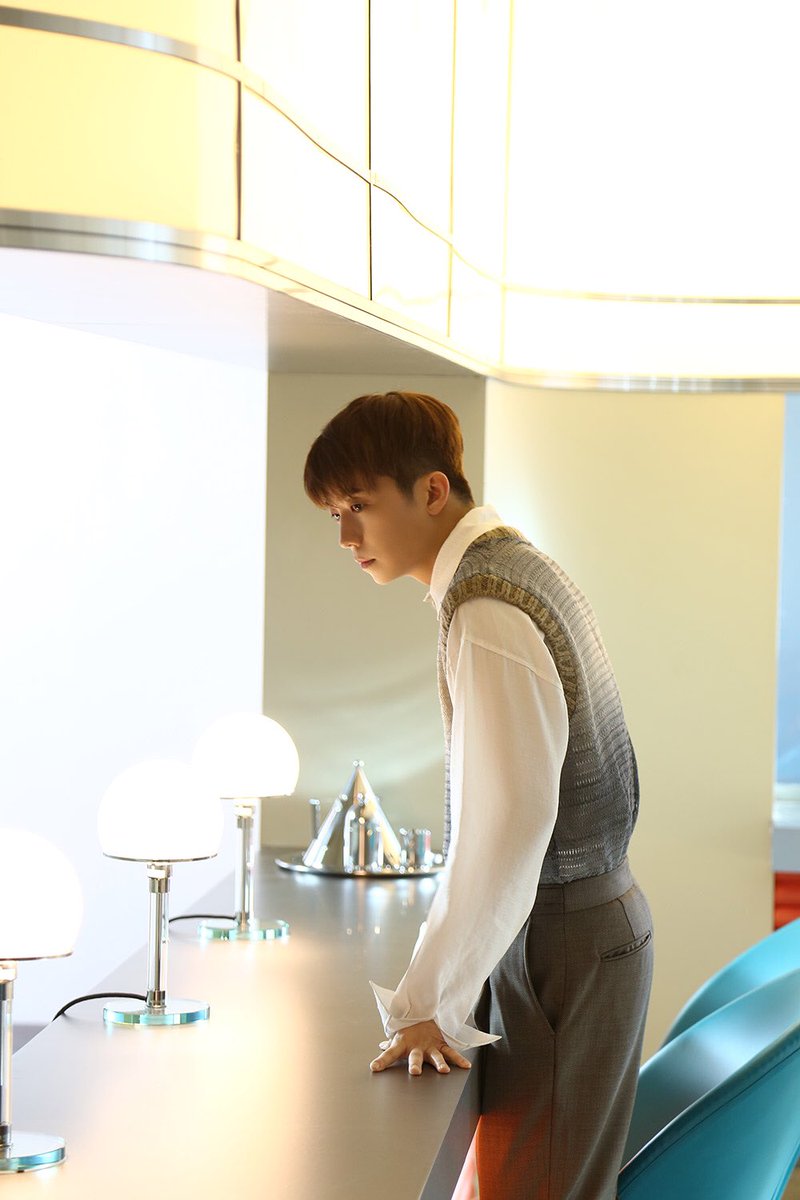 afternoon2woo's tweet photo. 이뻐💙 https://t.co/hbiLJRQ0Gc