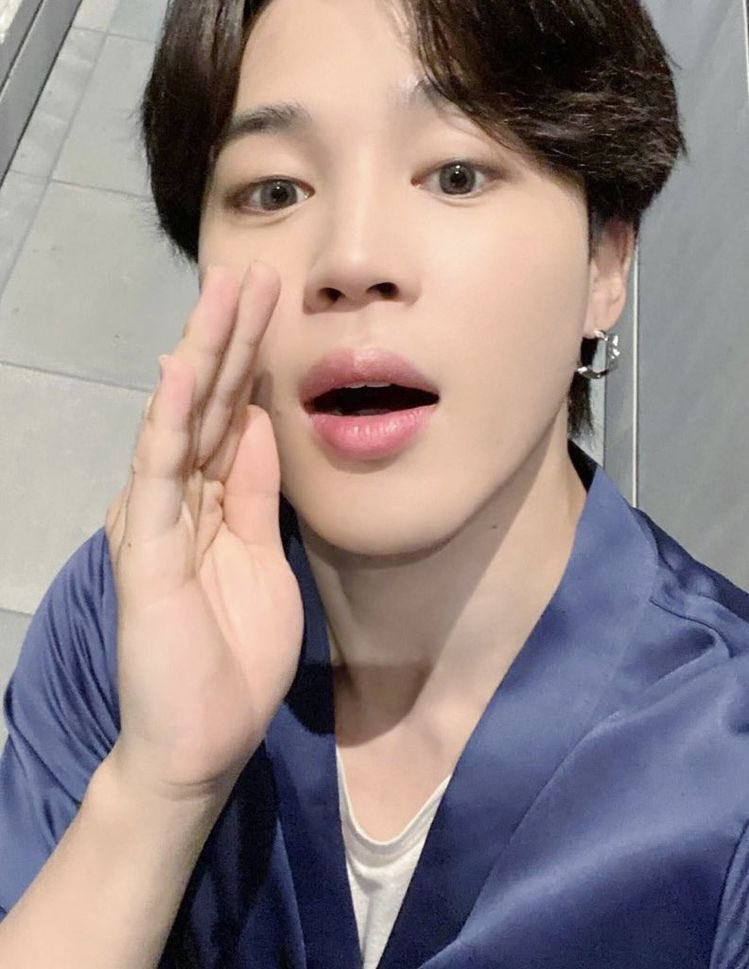 BTS_twt_JIMINIE's tweet photo. 아미💜
#JIMIN https://t.co/eKDOqgy3Bs
