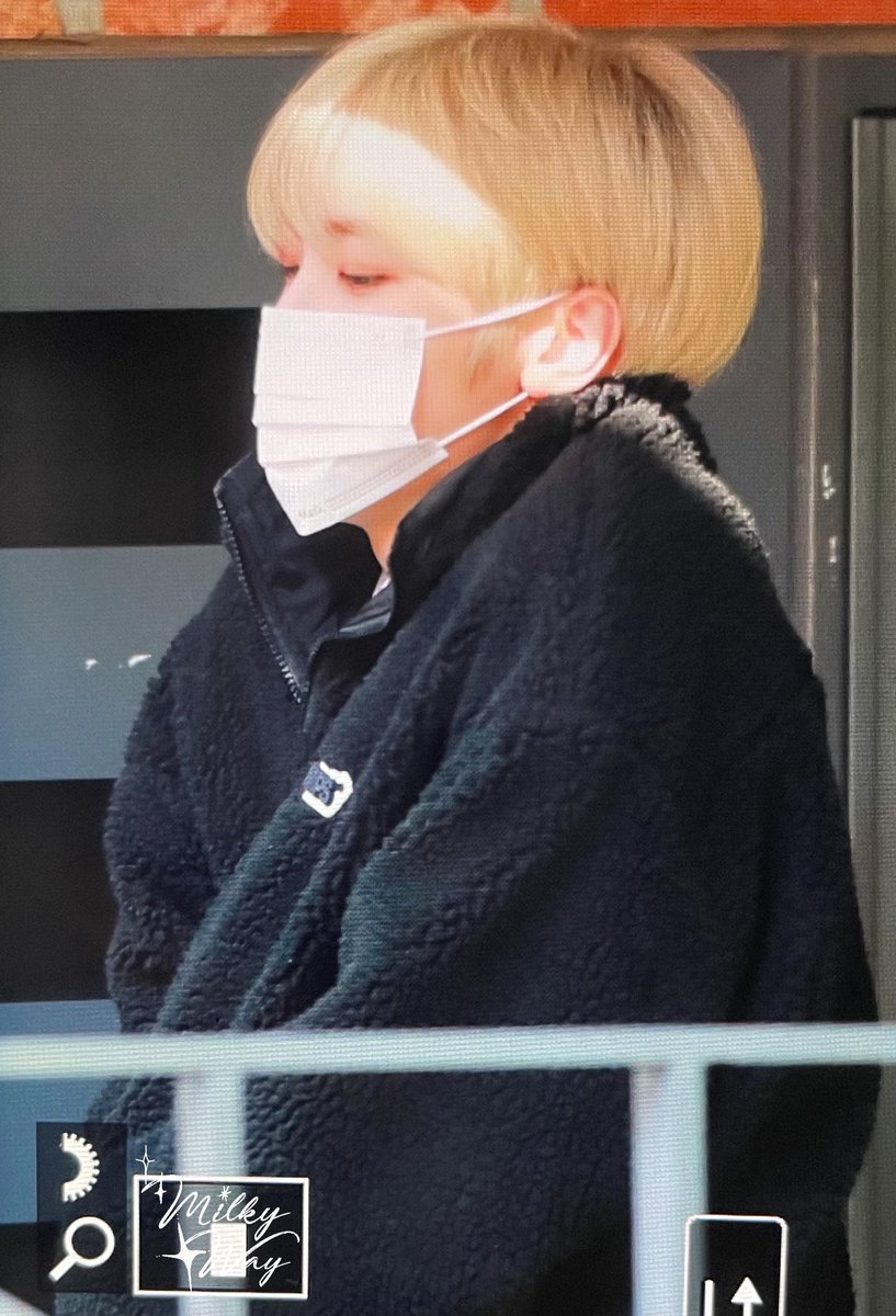 ahnseongmin_net's tweet image. [PRE] 211019 퇴근 

 #크래비티 #CRAVITY #성민 #안성민 #SEONGMIN