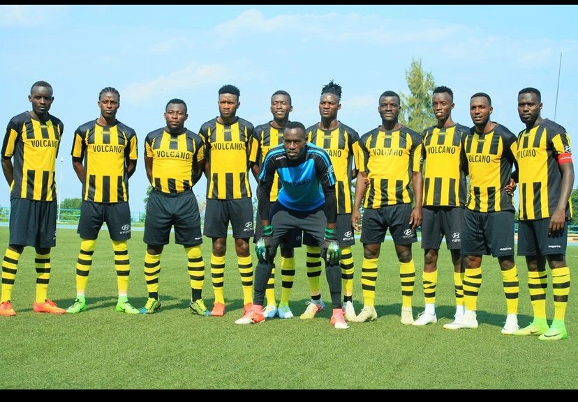 horahoaxel's tweet photo. Ese koko Aya makuru ni Ukuri? ngo @MukuraVS  bahembye Abakinnyi Kumubyizi?
ko mutangiye guca abakinnyi intege hakiri kare iyo minsi Icyenda Muyibahe rwose abakinnyi ntibishimye!! 
ibindi Ni Mubujururire @FINEFmRwanda @A_sebutege @HuyeDistrict https://t.co/V1T2bRUMXO