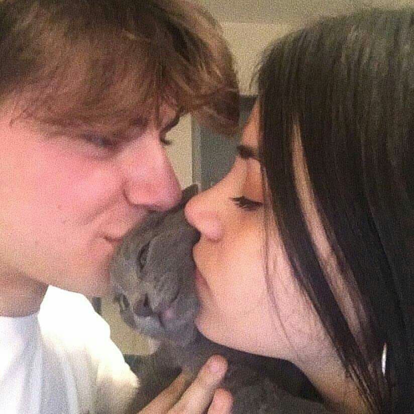 BunnyFuFuu's tweet photo. You attract what you fear                                      me: https://t.co/KQ7LkA5Pe2