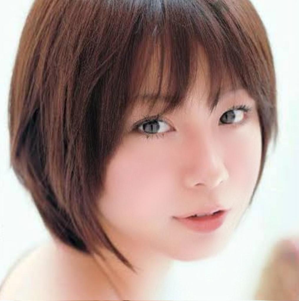近藤務 田中美保がトレンドにあがってる あー 昔超好きだった ショートヘアにアヒル口がもうドストライクだった 男なのにnon No買ってたわ 当時の彼女から 男なのにまたそんなの買ってるよ と言われるくらい T Co Cl3bumttit Twitter