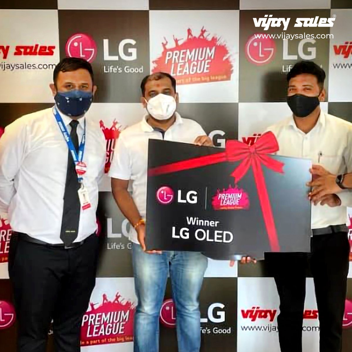 VijaySales's tweet photo. 🎉Congratulations winners🎉
We are happy to announce the winners of LG OLED Premium League🥳 We thank you for being a part of this contest and hearty congratulations on winning amazing prizes by LG. https://t.co/JenBfUXDYK