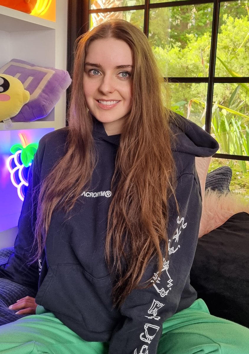 Tweet. loserfruit. on Twitter. 