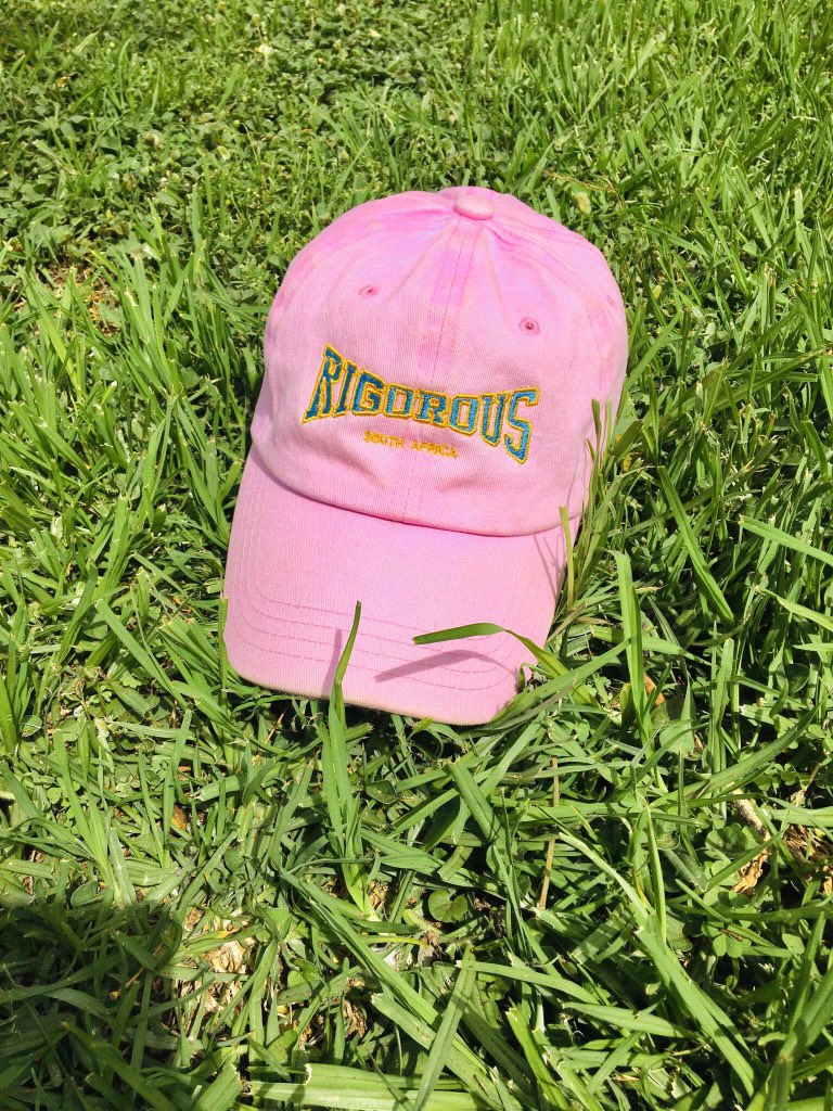 Rigorous_wear's tweet photo. Introducing new RIGOROUS™️SA college Max Wash Cap 
price{R199,99}🪐
Available in various colors 
Contact details👉🏾{0725301451}whatsapp only 
🌍Delivery nationwide 🌍 https://t.co/yw5X1kqKa8