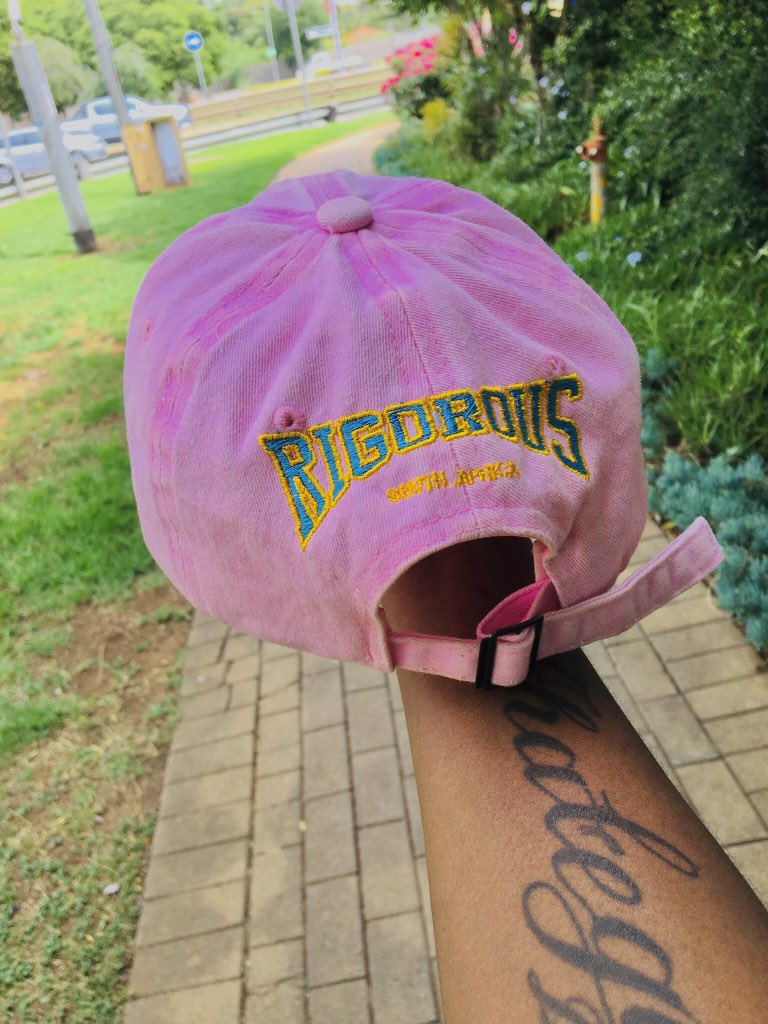 Rigorous_wear's tweet photo. Introducing new RIGOROUS™️SA college Max Wash Cap 
price{R199,99}🪐
Available in various colors 
Contact details👉🏾{0725301451}whatsapp only 
🌍Delivery nationwide 🌍 https://t.co/yw5X1kqKa8