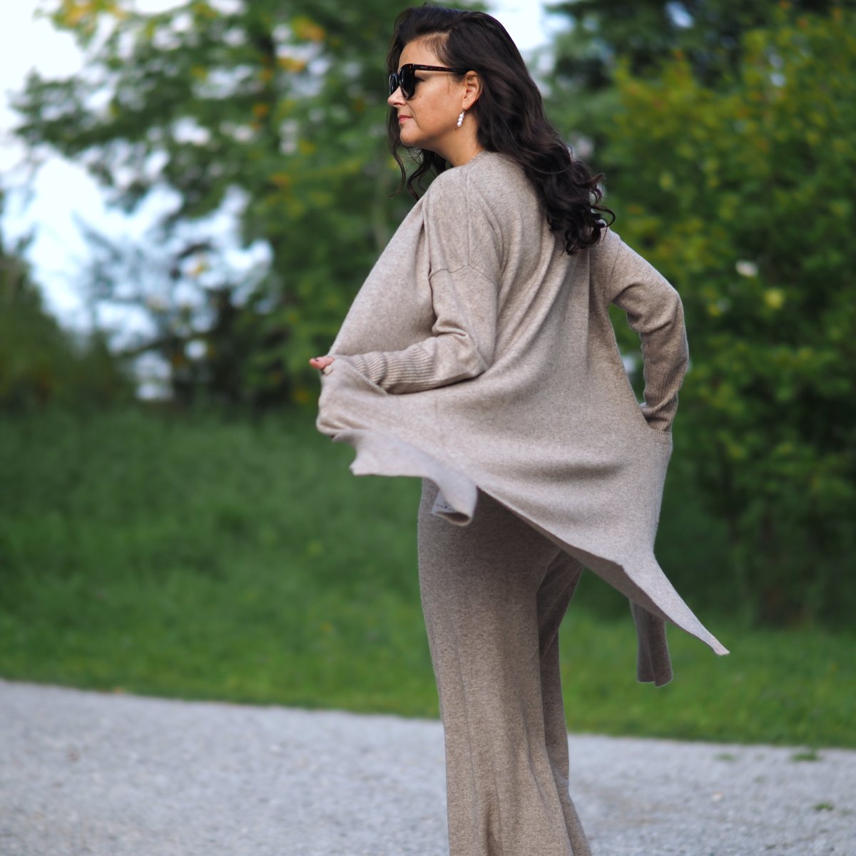 Corestilo_ch's tweet photo. The softest and cosiest look this season!
Gemeinsam mit FTC Cashmere setzet Calida ein weiteres Zeichen für hochwertige und verantwortungsbewusste Kleidung.
https://t.co/fpgJp7wQ3m
(Werbung )
#wellbeingcollection #ftccashmere #alwayschoosekindness #cashmere #cardigan