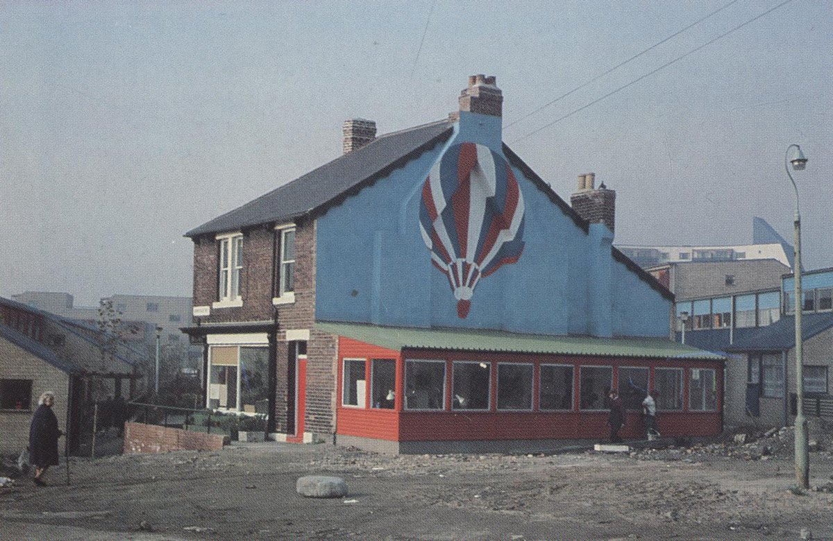 Stepienybarno_L's tweet photo. Ralph Erskine Por: AyC Desde: @arqacontrapelo f. oficina de la firma de Erskine en Byker, Newcastle-1979 https://t.co/GYgzqt66NQ #Postdeldía https://t.co/zcUVRZondj