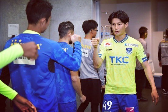 buchibuchi23's tweet photo. vs ジュビロ磐田
雨で冷え込んだ中、温かい応援をありがとうございました。
勝ち切ることができず悔しいです。
どのような強敵、どのような苦境に対しても、自分自身と栃木SCの全てを信じて突き進むしかありません。
今節を糧とし、次節の勝利に向けて最高の準備をします！
#溝渕雄志
#栃木SC https://t.co/A3AMEKw93T