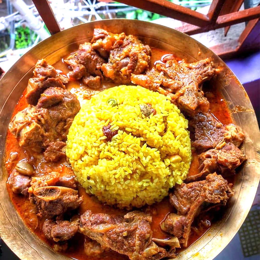 Tender and soft mutton curry for the lunch 😋
Order your freshest supply of mutton products from Zappfresh.com 

#food #mutton #Delhi #foodies #tuesdayvibe #TuesdayFeeling #Recipe #ZappfreshIndia