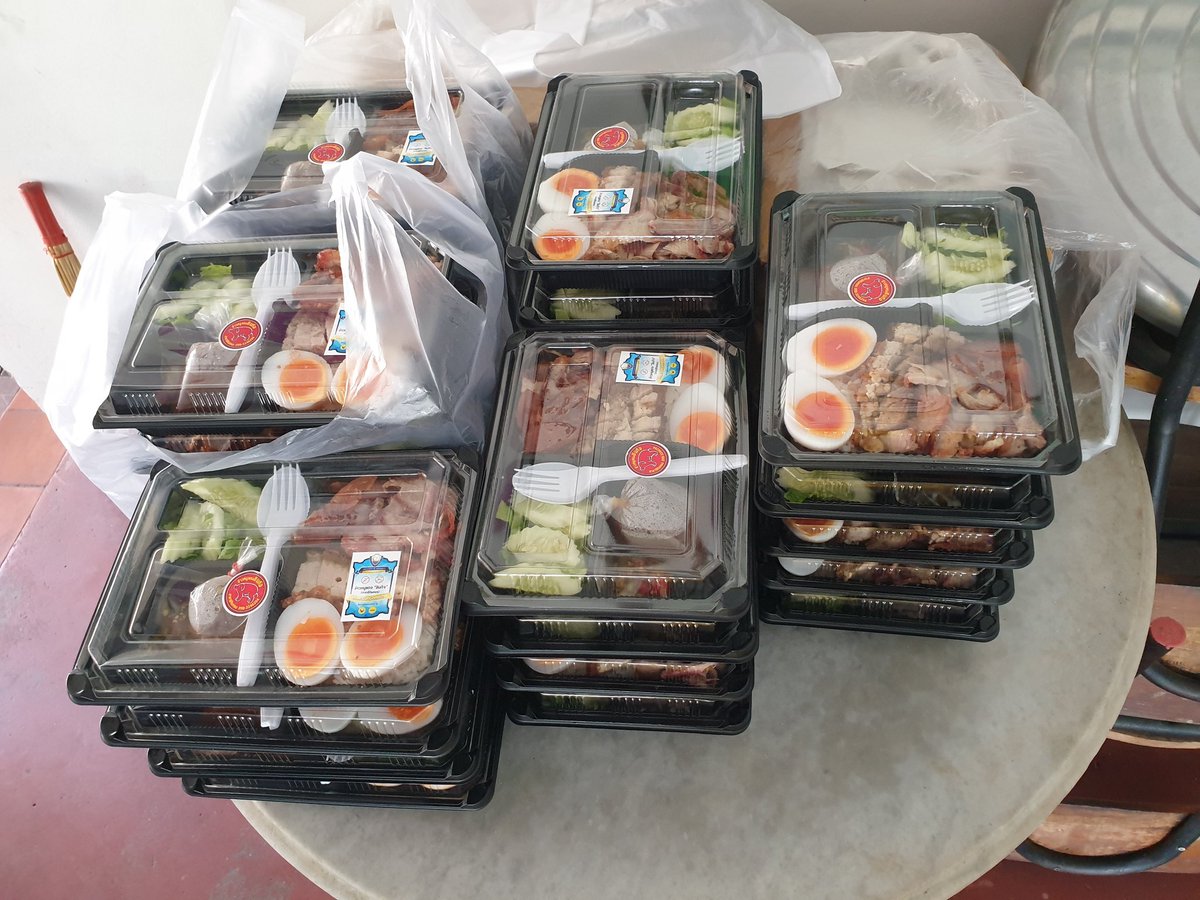 apipawit's tweet photo. ขอบคุณ #คณะวิทยา��ารจัดการ #มอ #หาดใหญ่
สำหรับ Order นะครับ 🙏🙏🙏

#ข้าวหมูแดงชินกิจสาขาซีกิมหยง https://t.co/x5DcZbUKbi