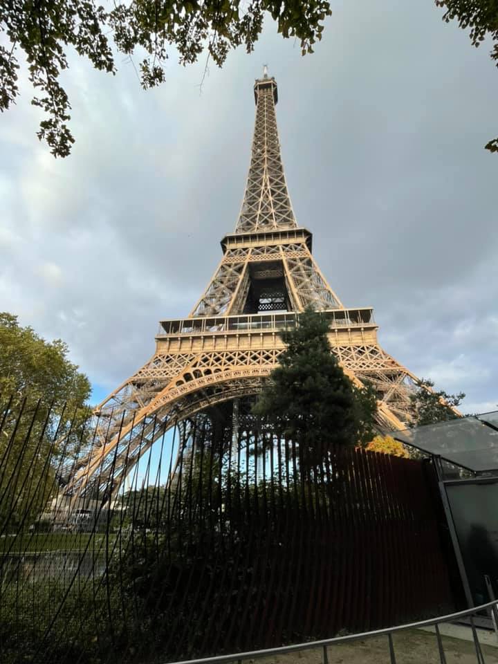 Paris_all_about's tweet photo. Tuesday's take on the tower...
📷Lisa Treadwell
@LaTourEiffel
#Paris #Parisjetaime #visitparis  #eiffeltower https://t.co/8licrWi65q