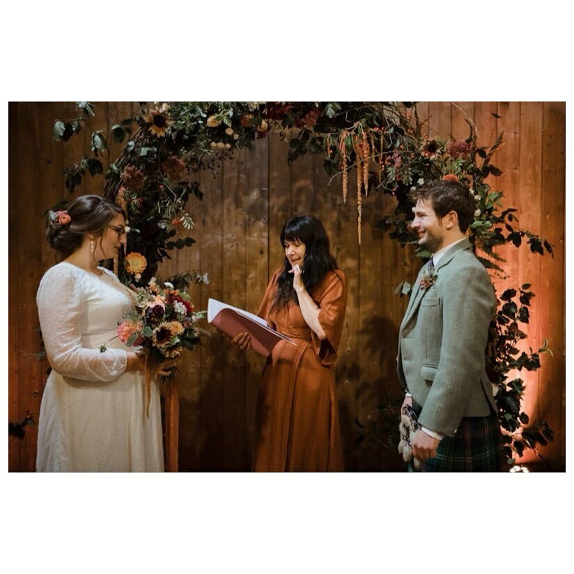 ediemoonbeam's tweet photo. Autumnal energy in the Byre with the biggest ray of sunshine smile emanating across the space from D as he gazes at the beauty in his life 🧡
I just love this capture Mrs + Mr Sutherland. 

This was the first time we three had come together in real li… https://t.co/FwVLRna9kf https://t.co/CiHejJON8O